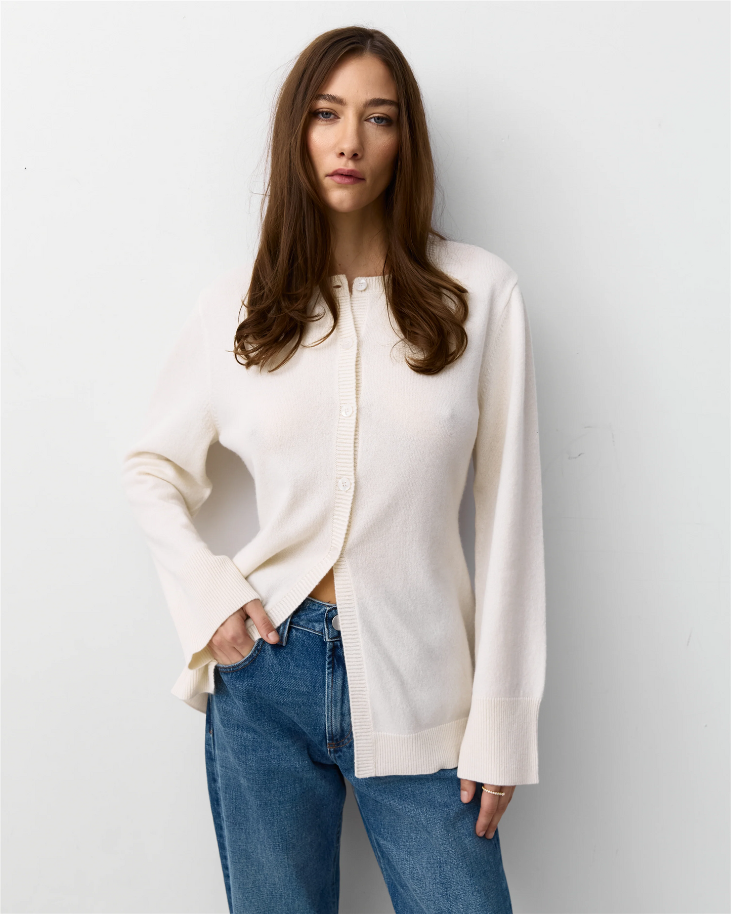 The Slim Cardigan Eco White