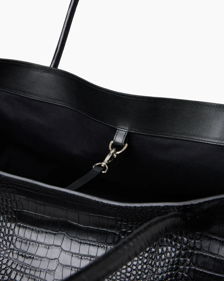 The Eva Weekend Tote Black Croc Vesker