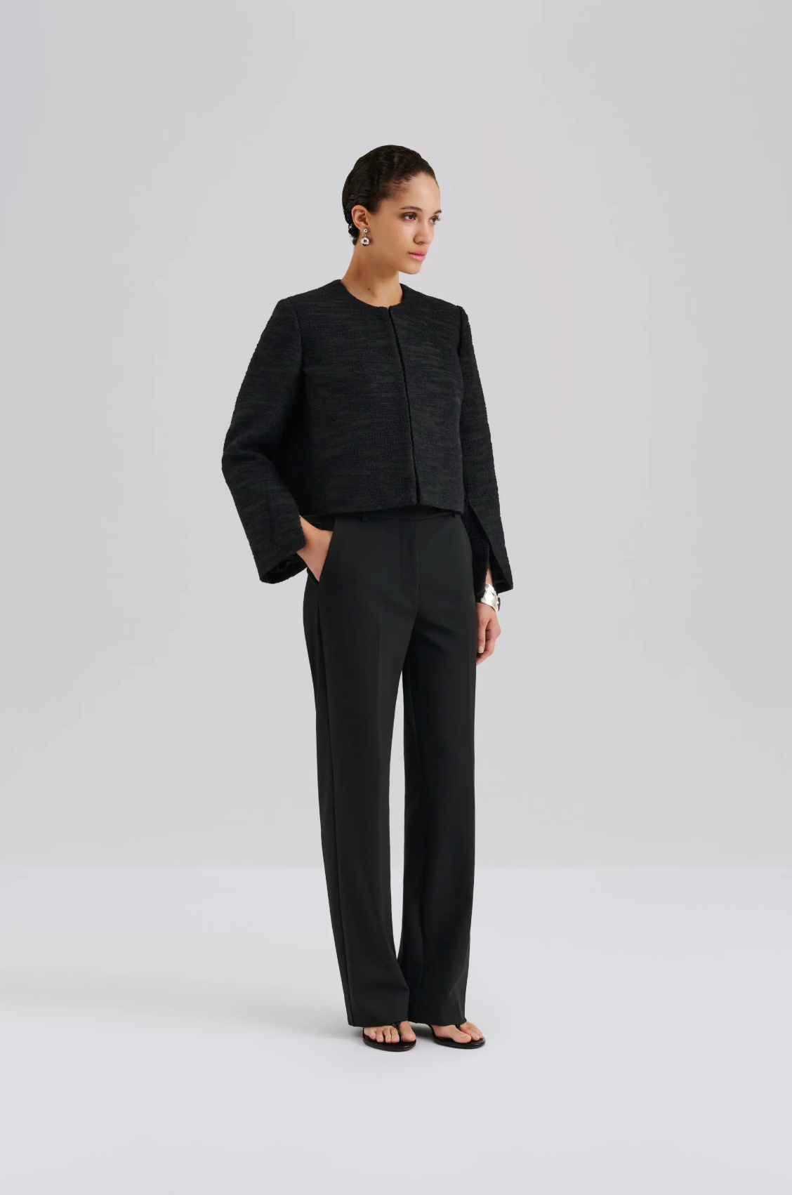 Ruthie Cropped Boucle Blazer Black Blazere