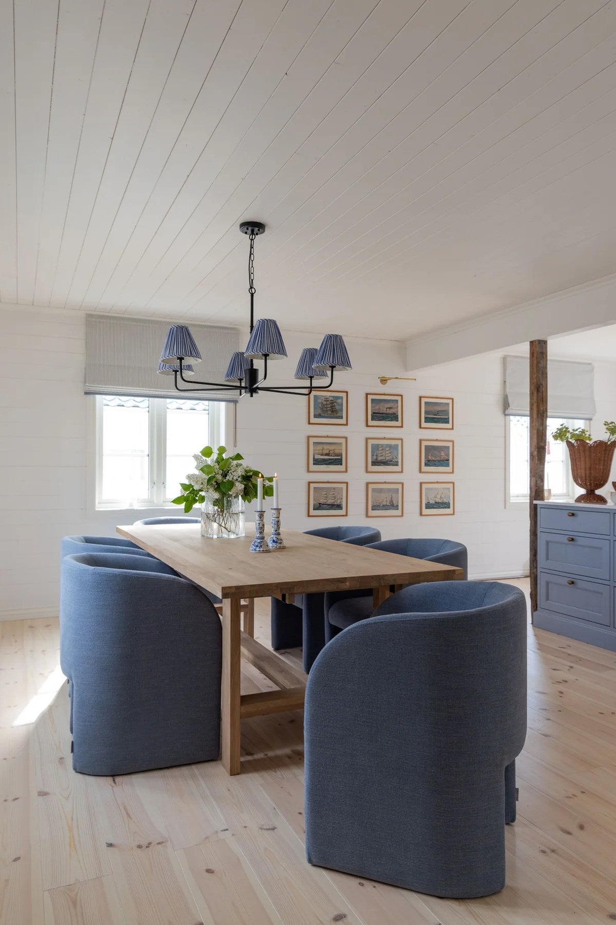 Jane Dining Table 240