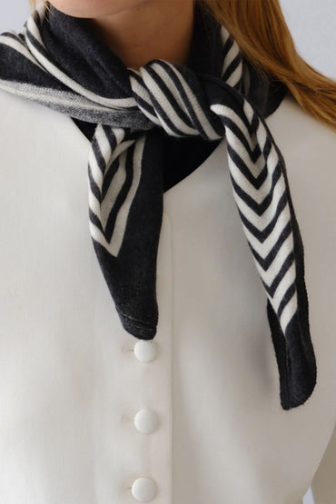 CASHMERE STRIPED SCARF - BLACK