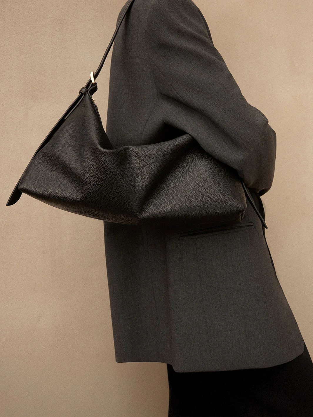 Castellare Black Grained Calf Bag Vesker