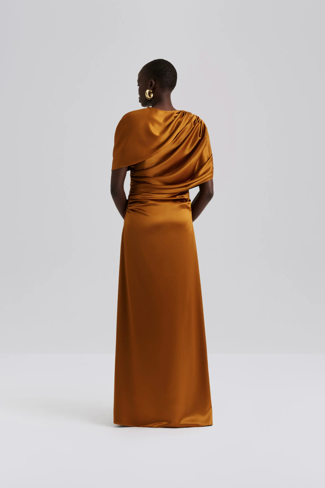 Cassi Draped Fitted Maxi Dress Amber Kjoler
