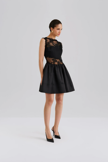 Rosy Lace Trimmed Cut Out Mini Dress Black Kjoler