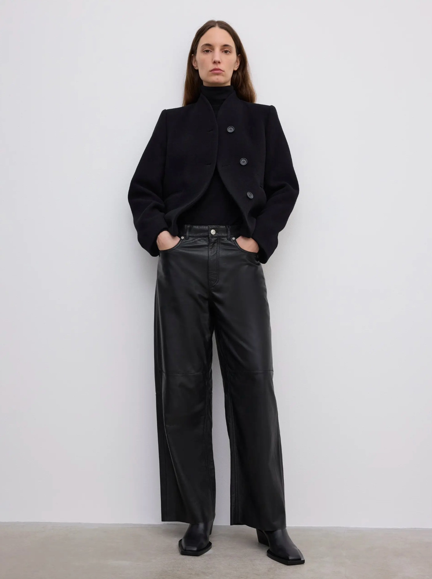 Short Curved Jacket Black Yttertøy