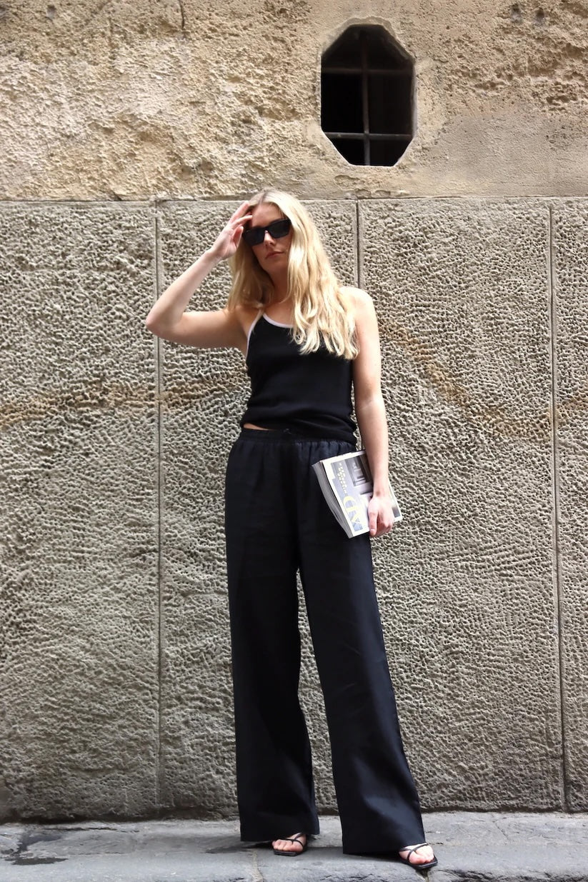 Gitta Top Black T-skjorter