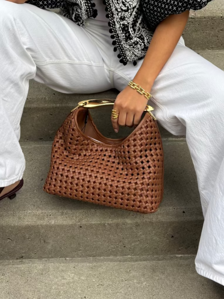 Boomerang Woven Leather Cognac Vesker