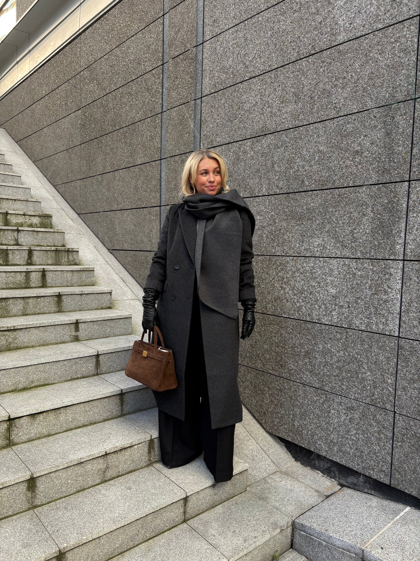 The Double Faced Scarf Charcoal Grey Skjef