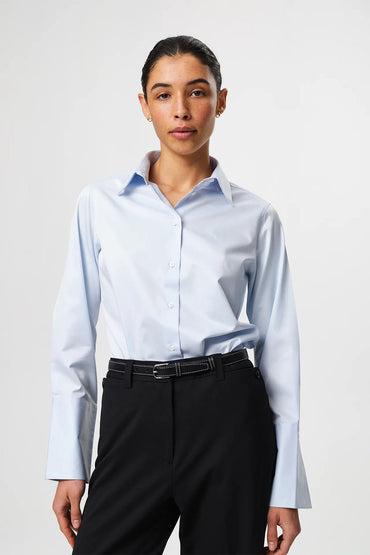 Bluser | Julie Shirt - Light Blue
