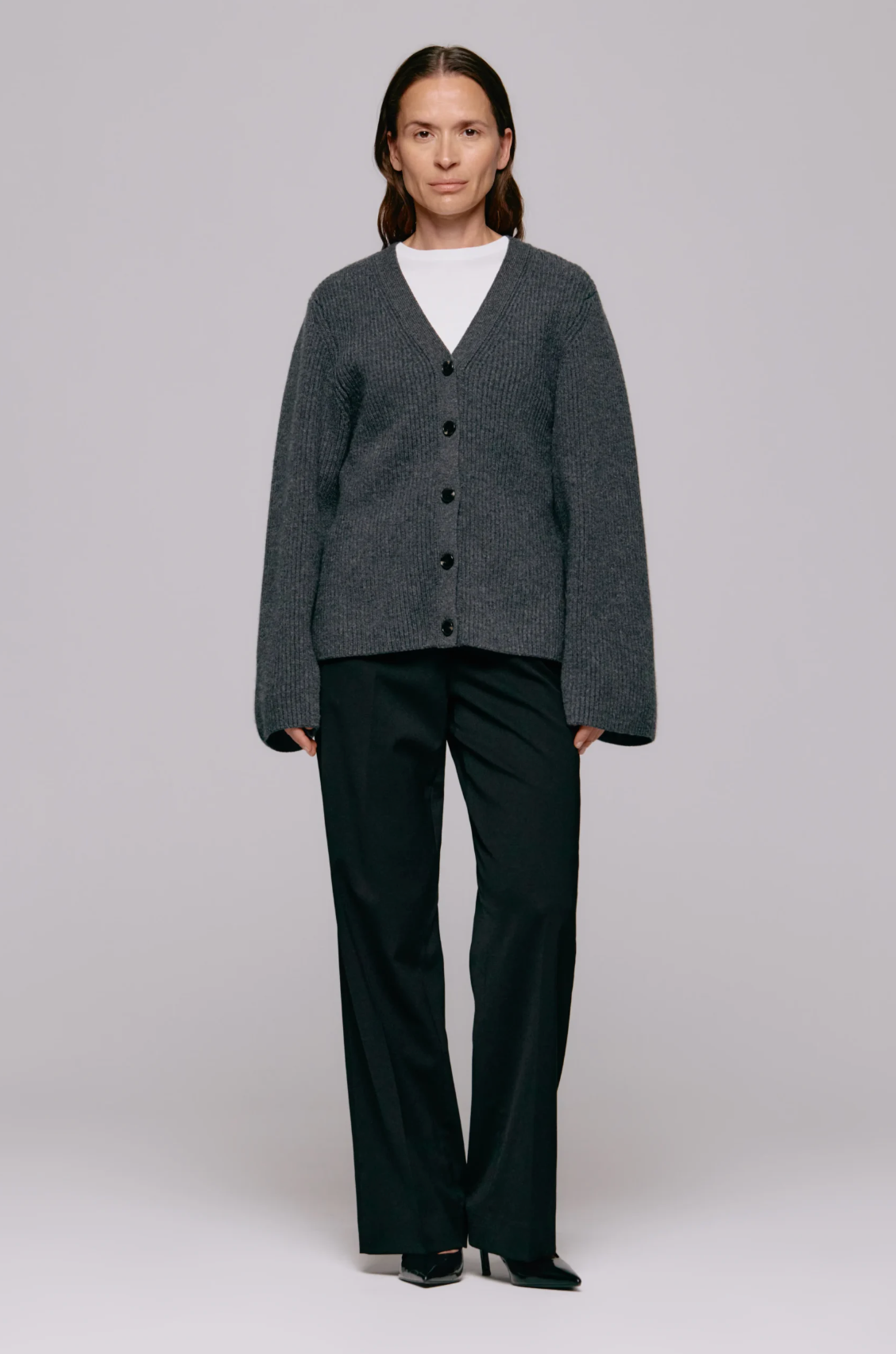 Ragna Cardigan Dark Grey Cardigans