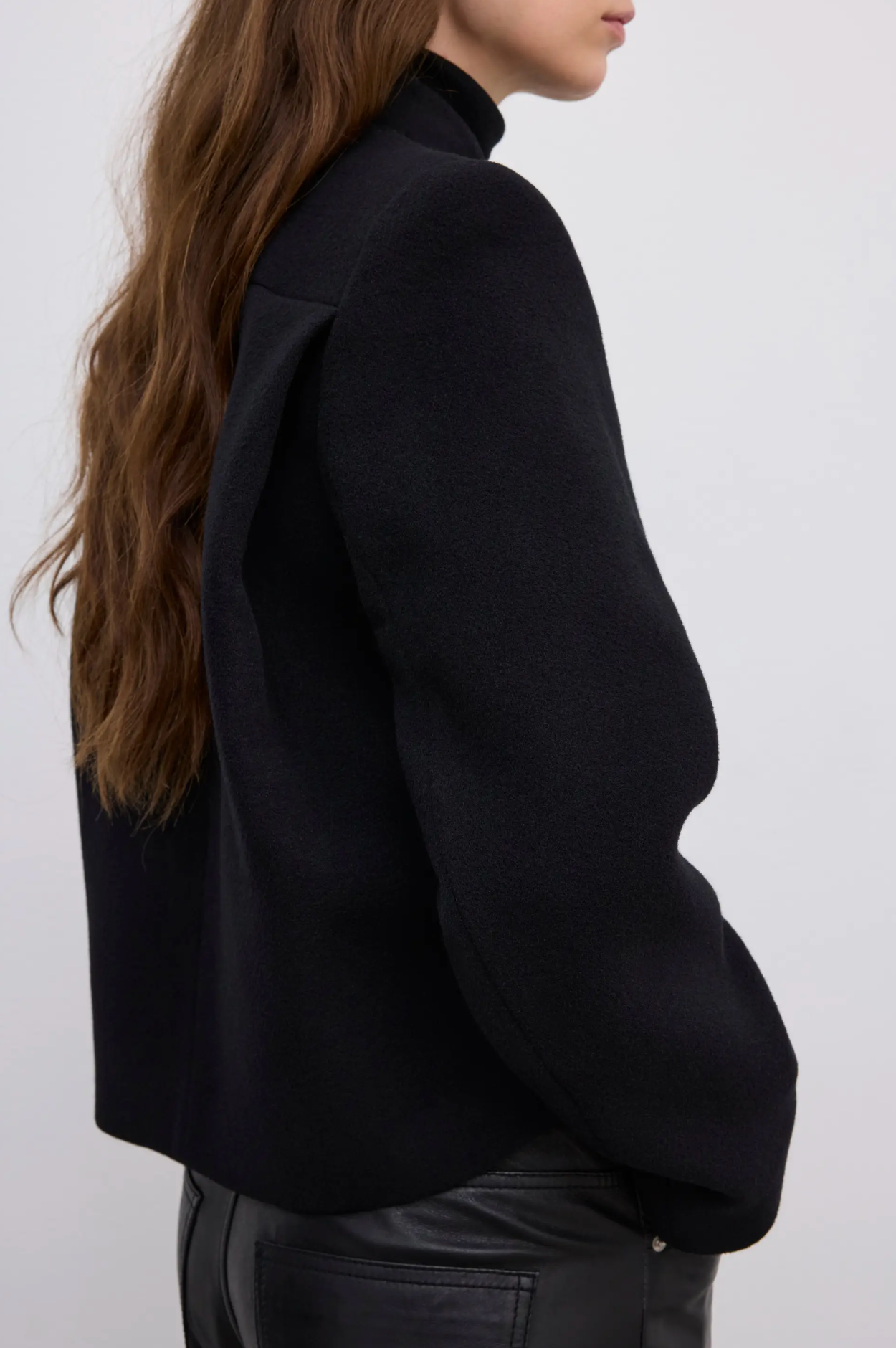 Short Curved Jacket Black Yttertøy