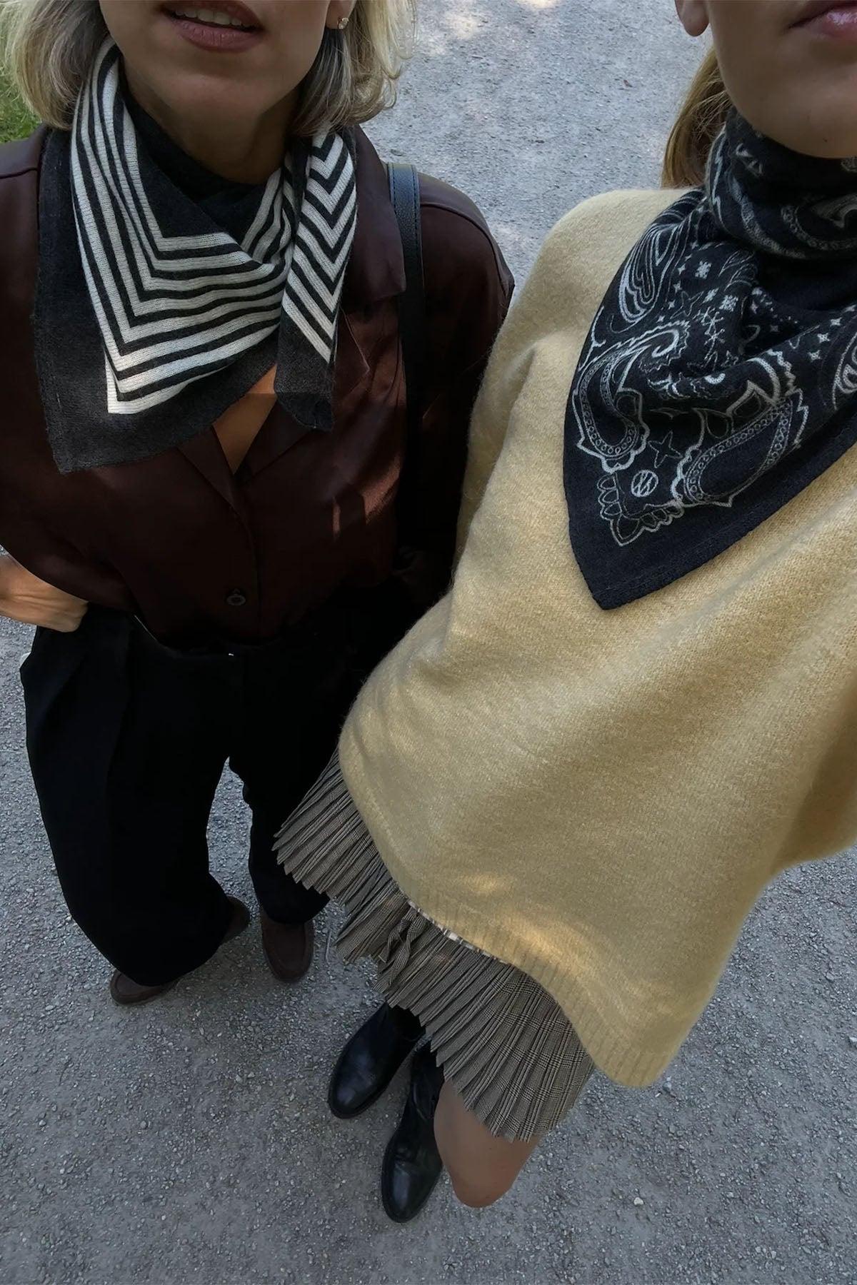 CASHMERE STRIPED SCARF - BLACK