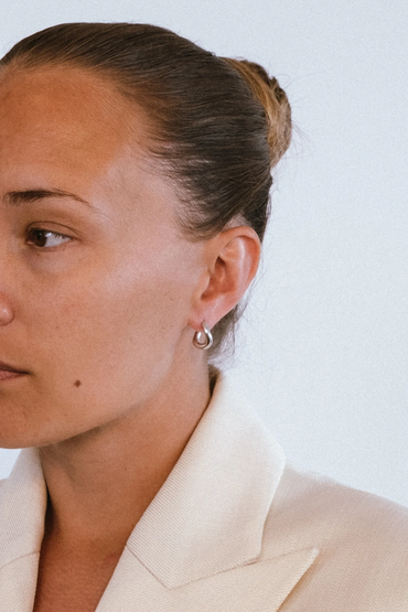 Thorn Hoop Tiny Silver Øredobber