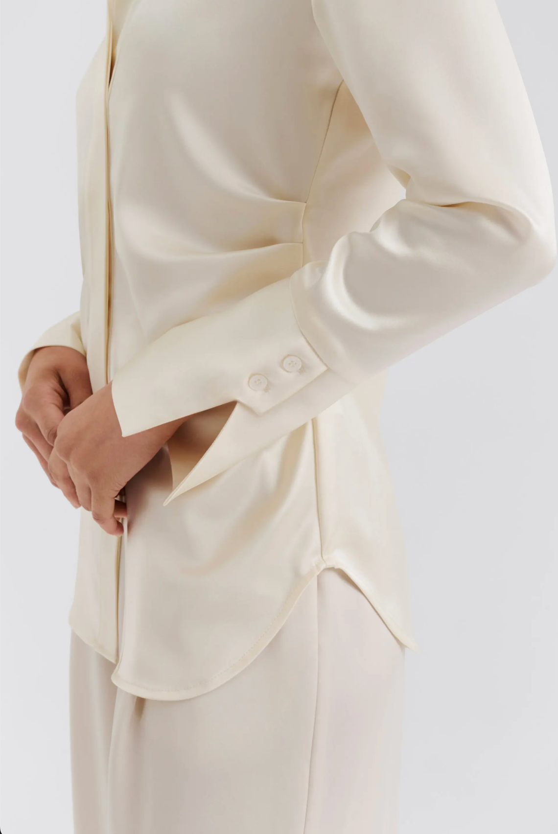 Janni Fitted Satin Shirt Vanilla Bluser