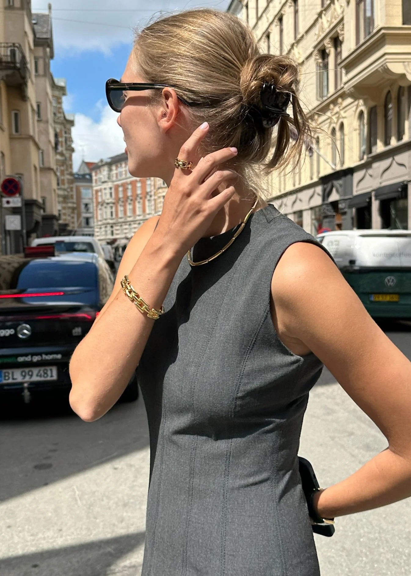 The Freya Bracelet Gold Armbånd
