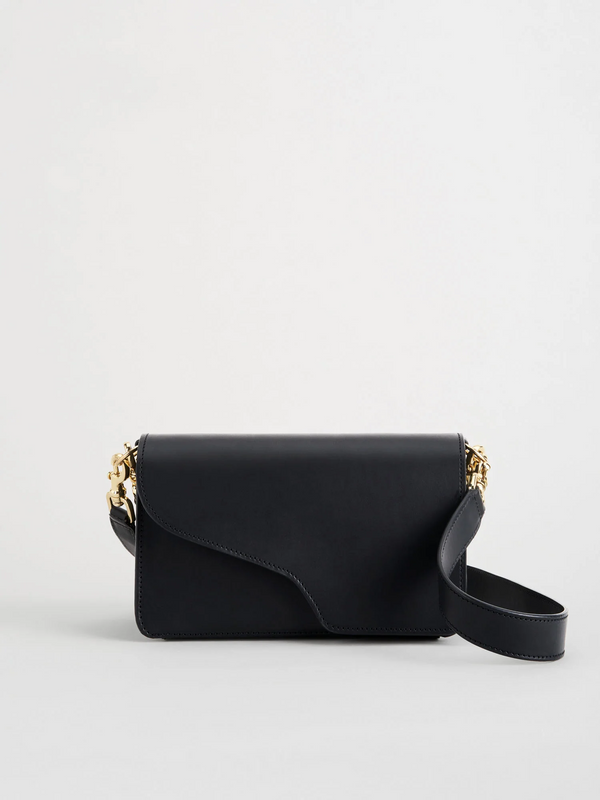 Assisi Black Leather Shoulder Bag Vesker