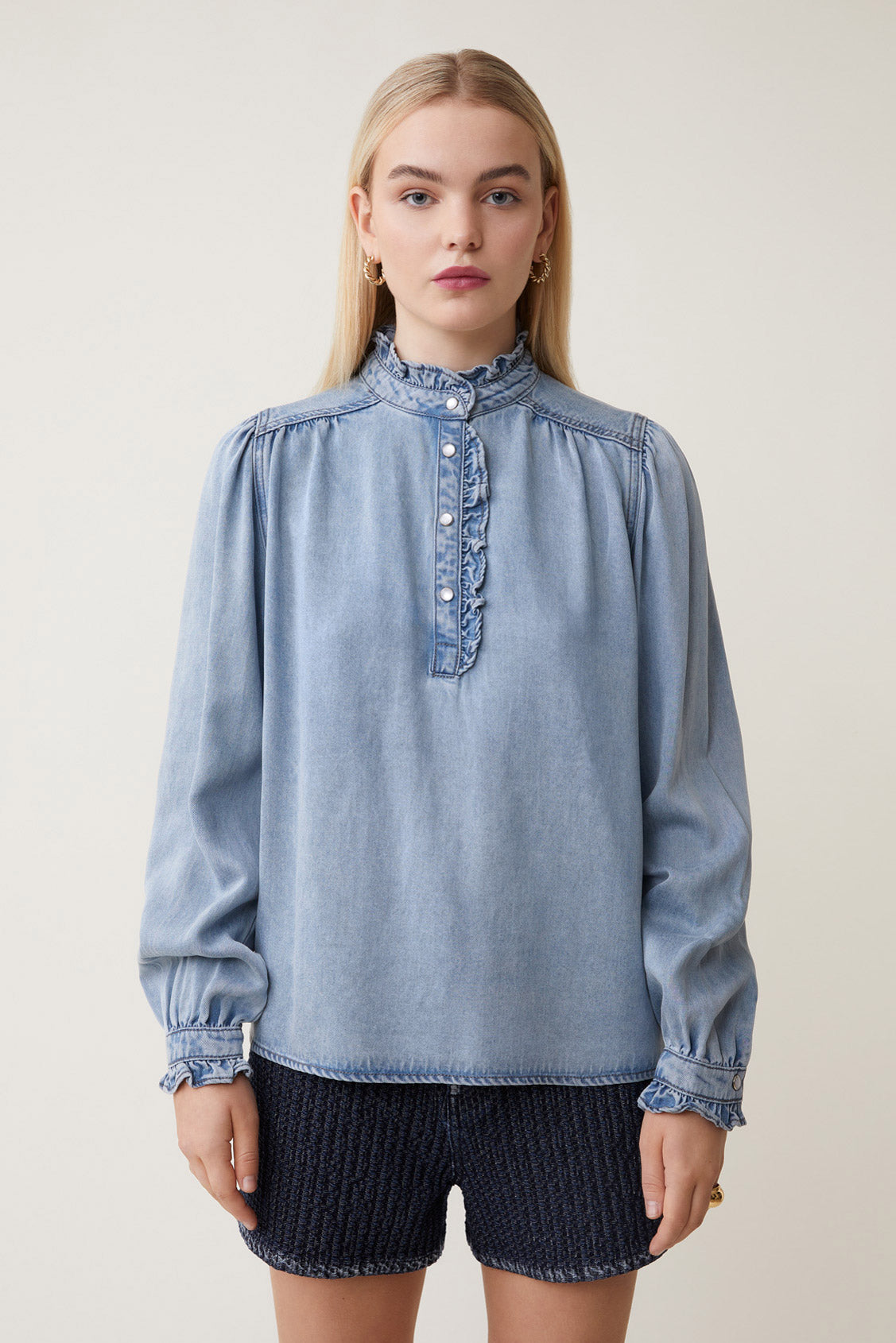 Laura Blouse Jeans Clair Bluser