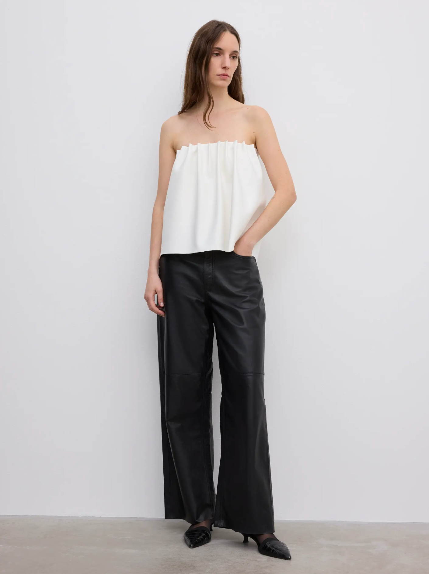 Rouched Tube Top White Bluser