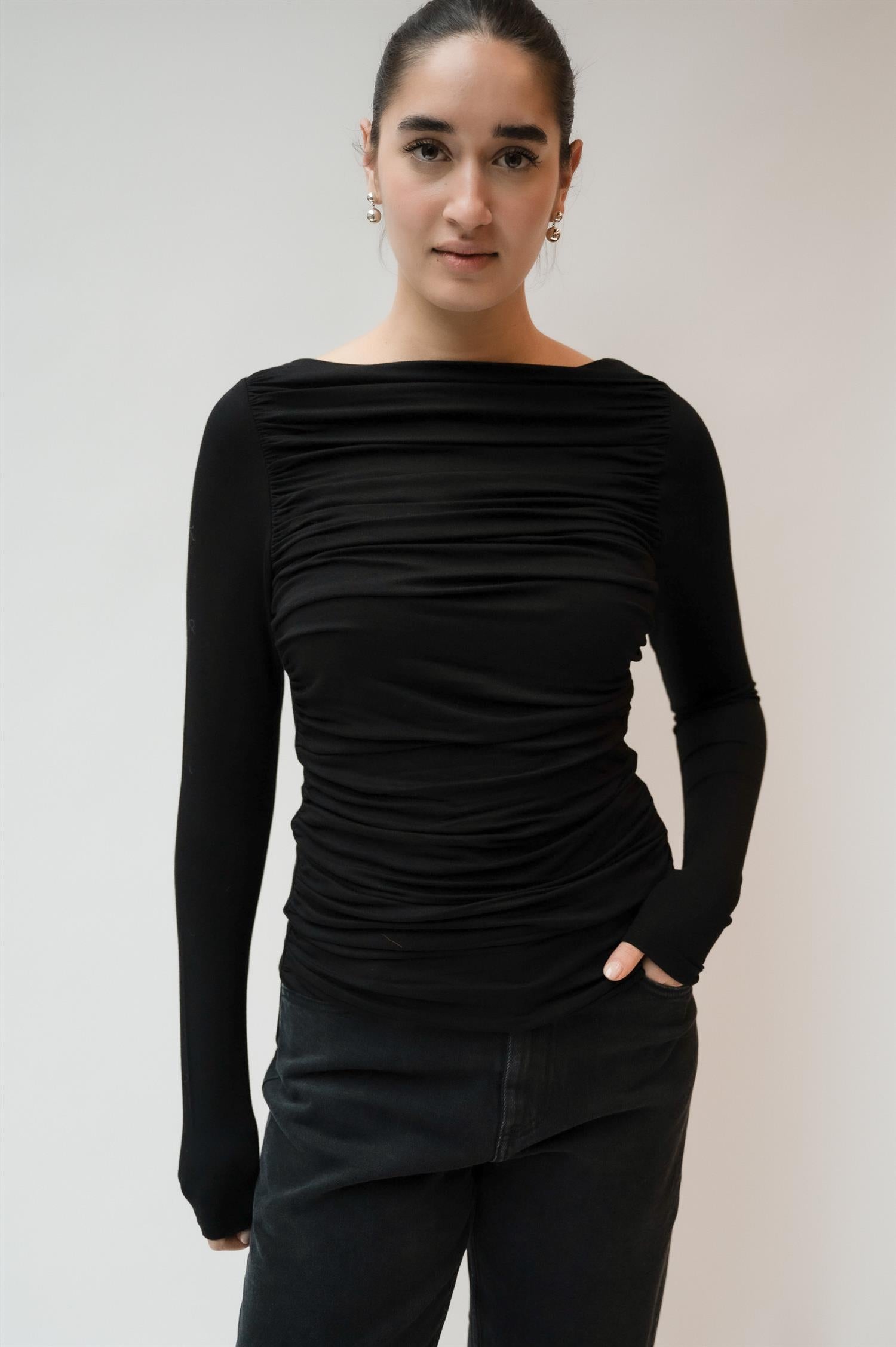 Sabik Top Black Bluser