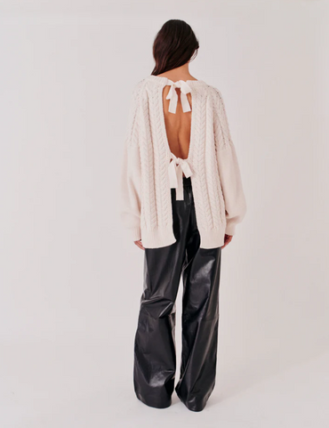 Leone Bow Sweater Cream Gensere