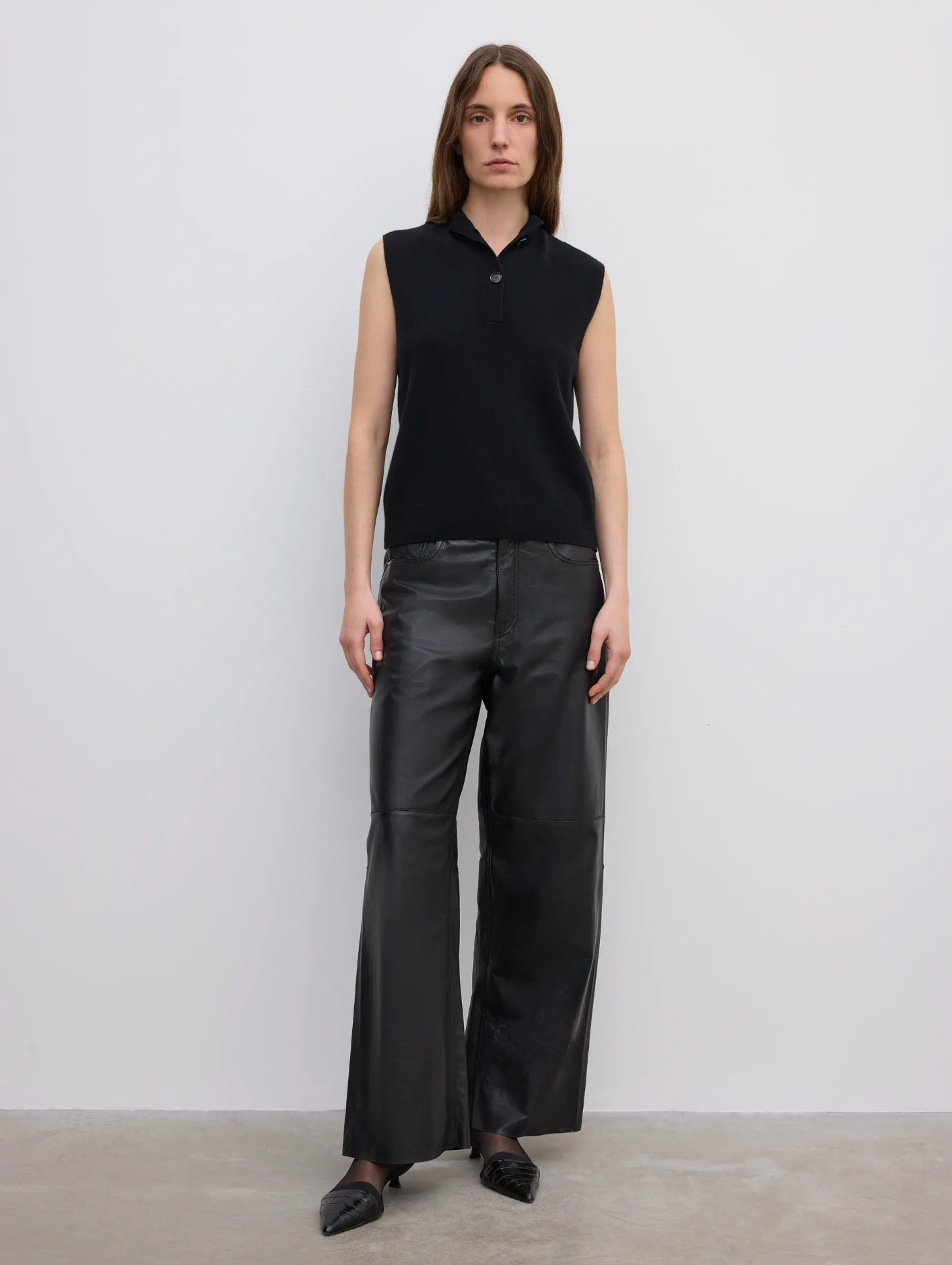 Sleeveless Knit Top Black Gensere