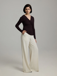 Polly Knit Mocha Gensere