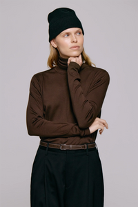 Camilla Polo Brown Gensere