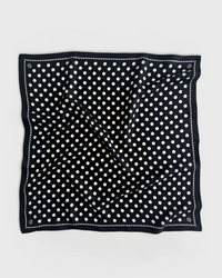Polkadot Scarf Navy & Cream Skjef