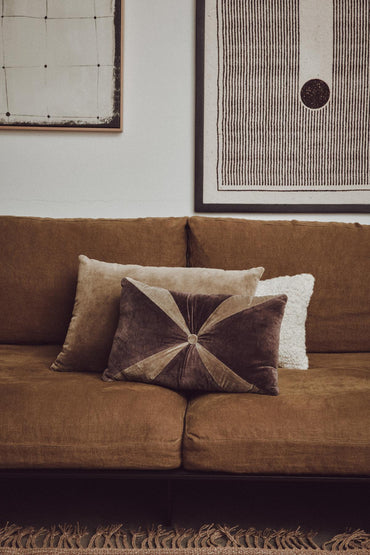 Velvet brown cushion - 50x30 cm