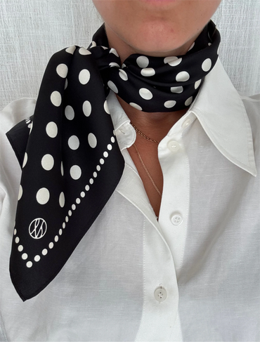 Polkadot Scarf Navy & Cream Skjef