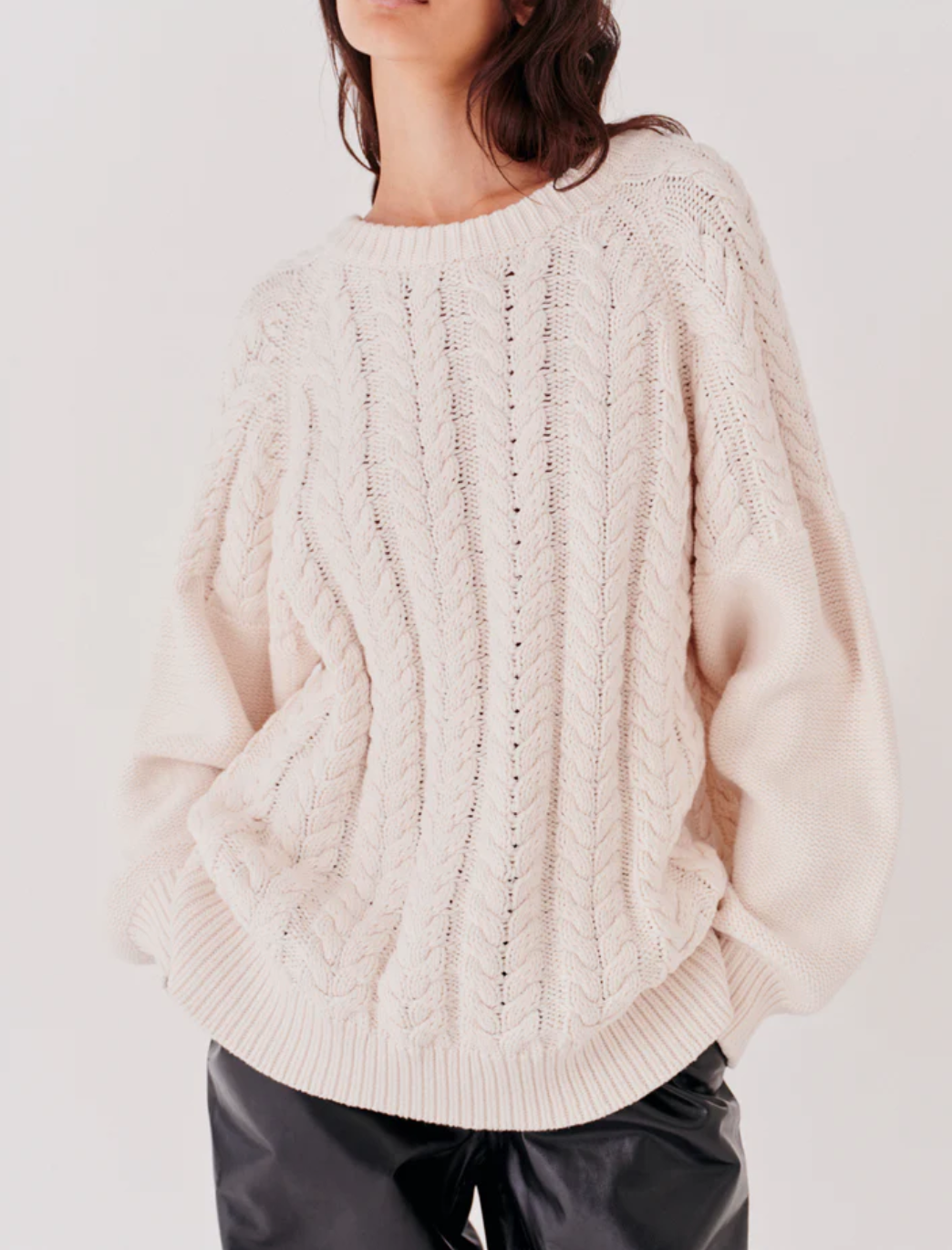 Leone Bow Sweater Cream Gensere