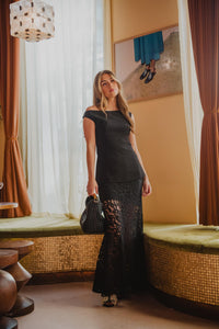 Diora Half Off Shouder Top Black Bluser