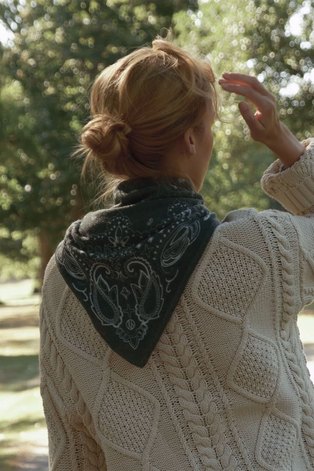 CASHMERE PAISLEY SCARF - GREEN