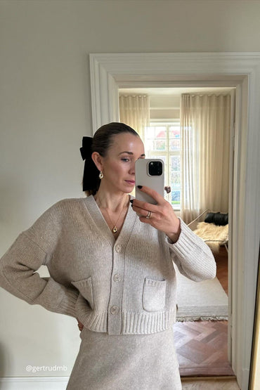 Feodora Cardigan Sand Cardigans