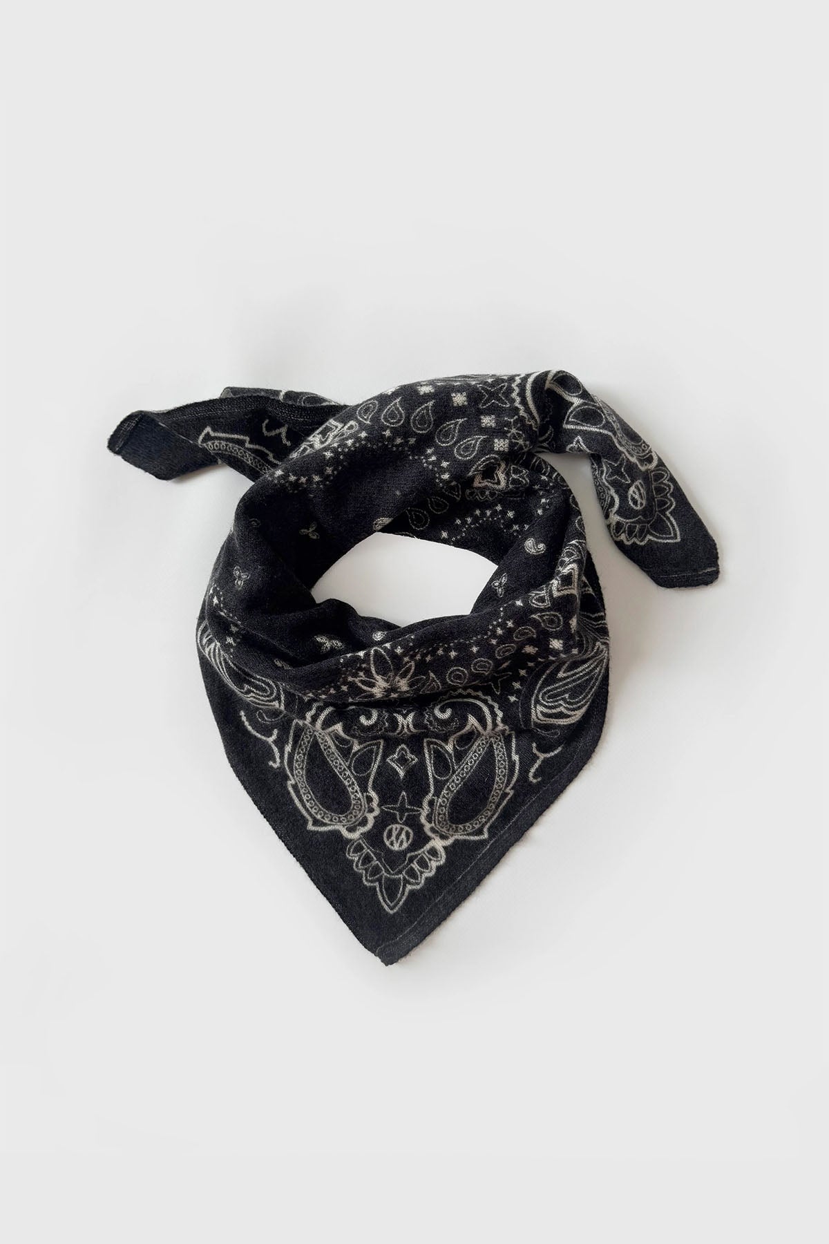 CASHMERE PAISLEY SCARF - BLACK