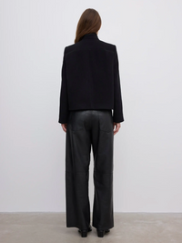 Short Curved Jacket Black Yttertøy