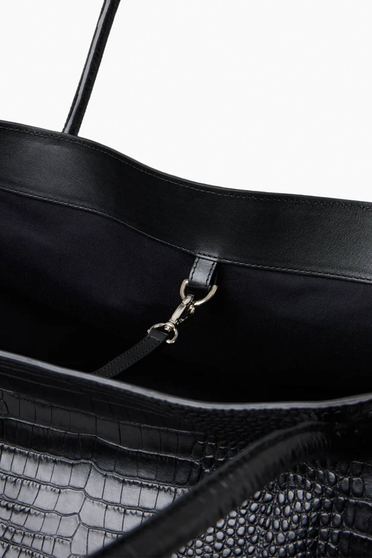 Vesker | The Eva Weekend Tote - Black Croc