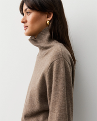 The Slim Turtleneck Bracken
