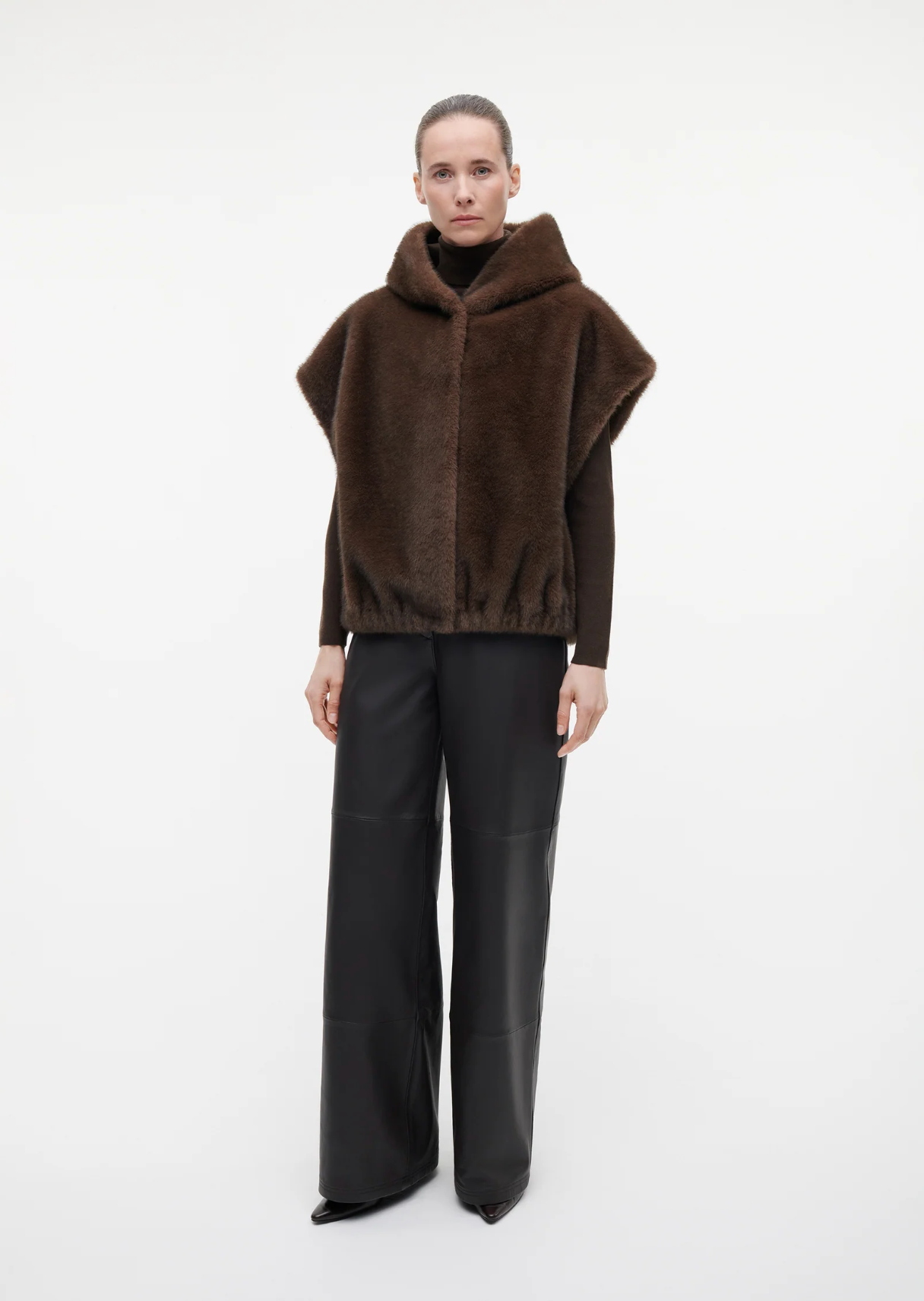 Oleana Faux Mink Vest Choco Choco Jakker