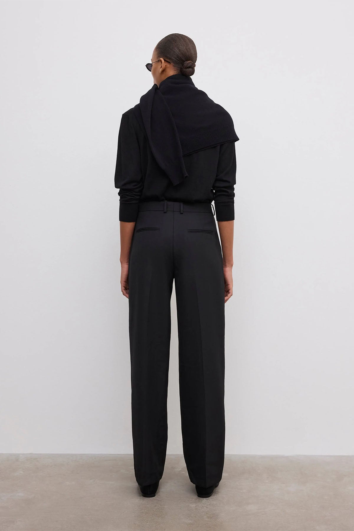 Relaxed Wool Trouser