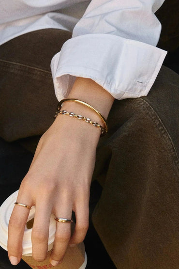 Classic Round Hinged Bangle