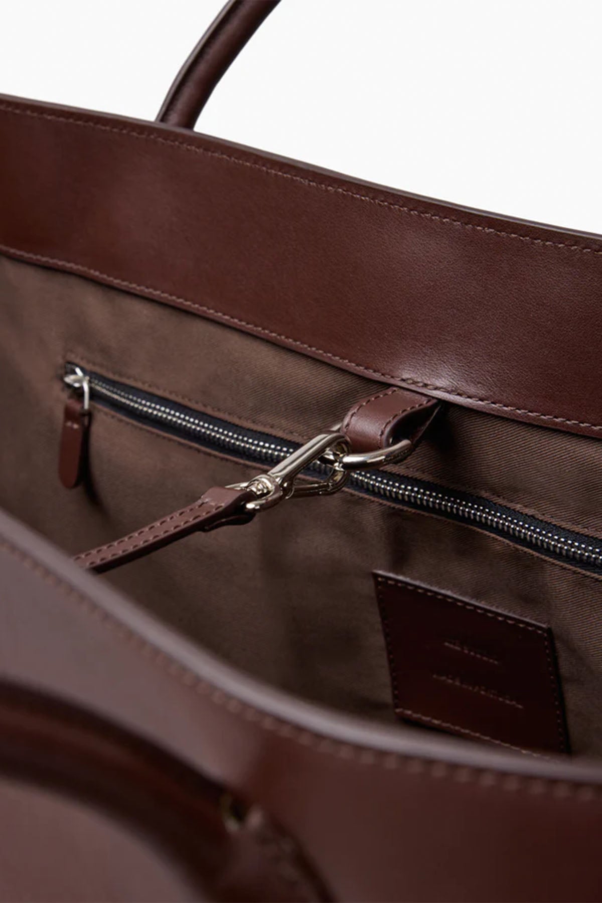 Vesker | The Eva Weekend Tote - Sepia Brown
