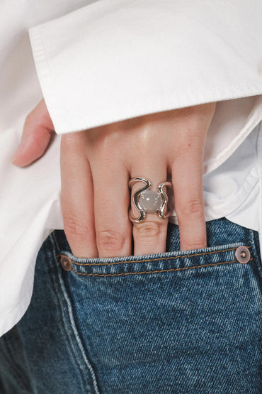 Reef Ring Moonstone Ringer