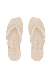 Tapered Platform Flip Flop Eggnog Sko