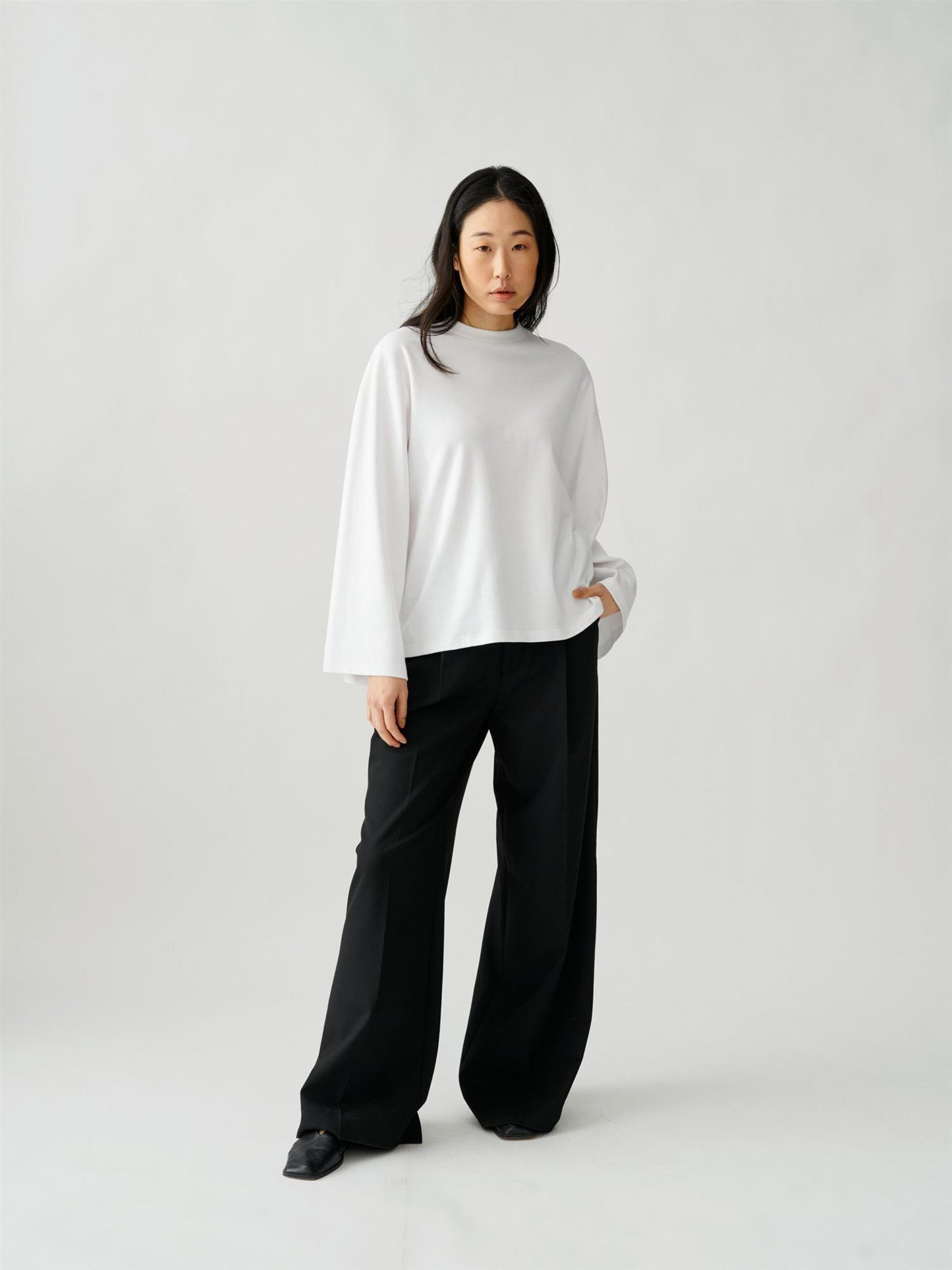 Wide Sleeve Longsleeve White Gensere