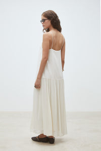 Carlota Dress Creme Kjoler