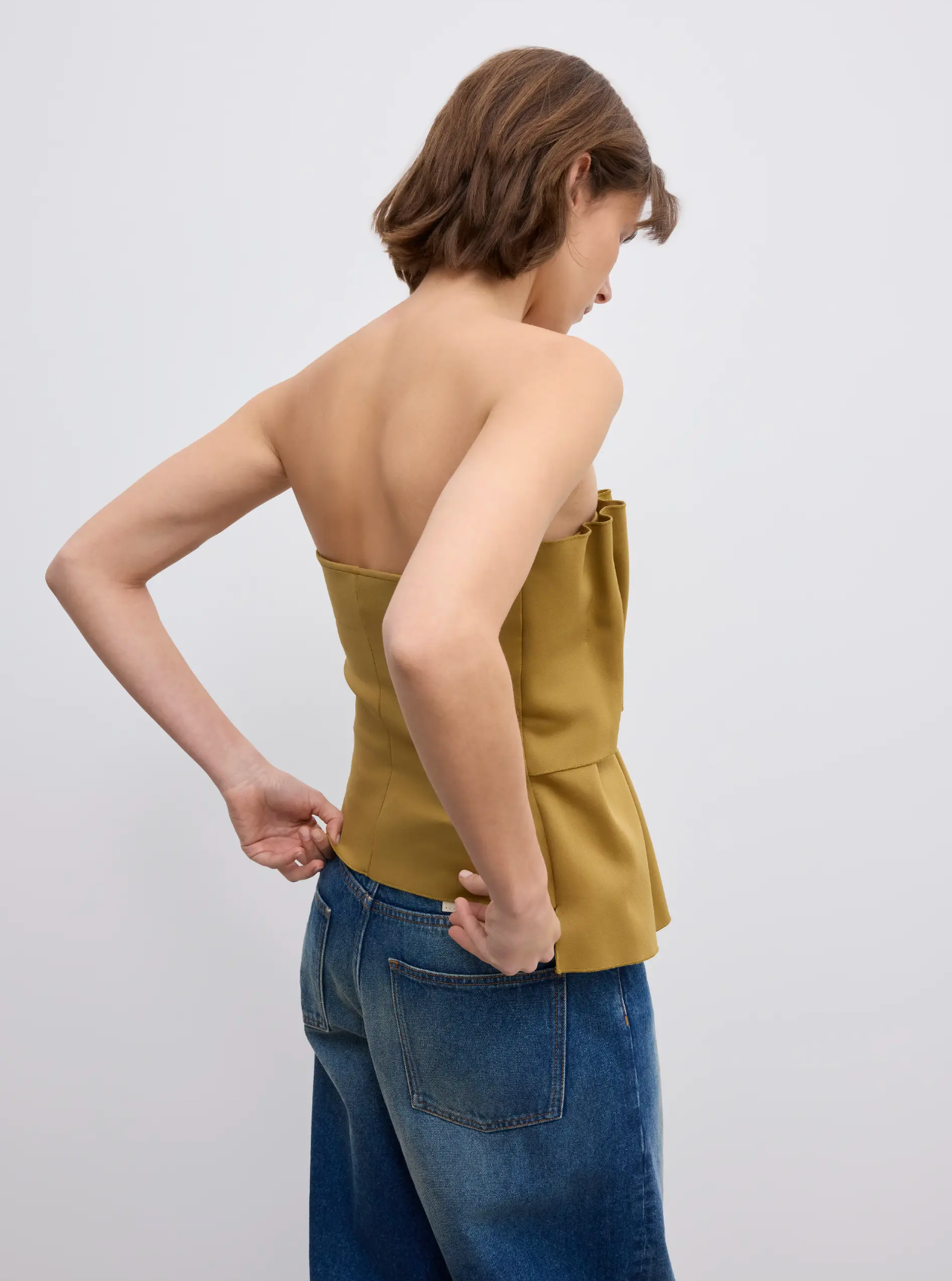 Sculpted Tube Top Dull Gold Bluser