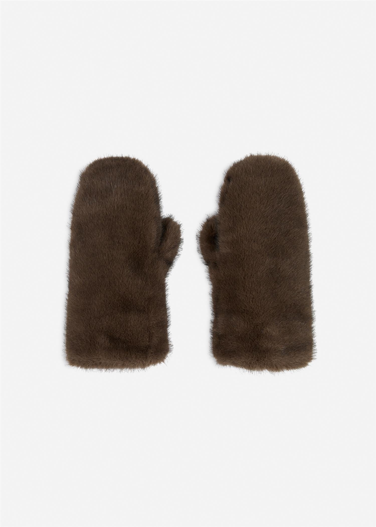 Evalyn Faux Mink Choco Choco Accessories