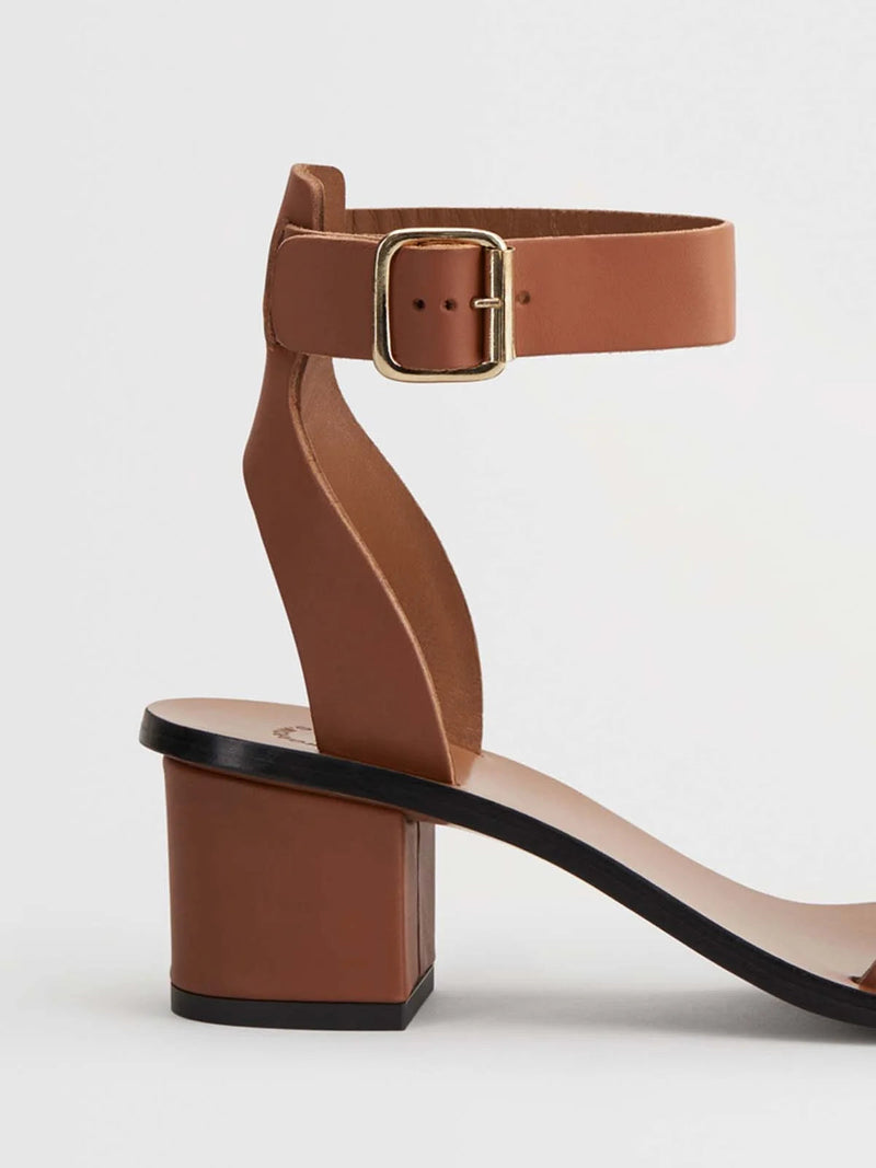 Carmen Brandy Leather Ankle Strap Heels Sko