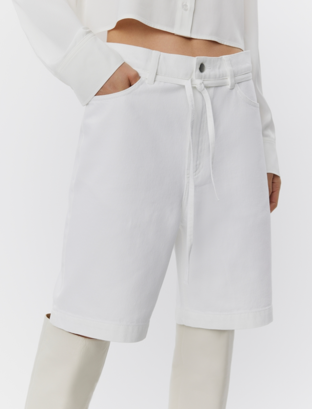 Elijah Shorts – Winter White Denim Shorts
